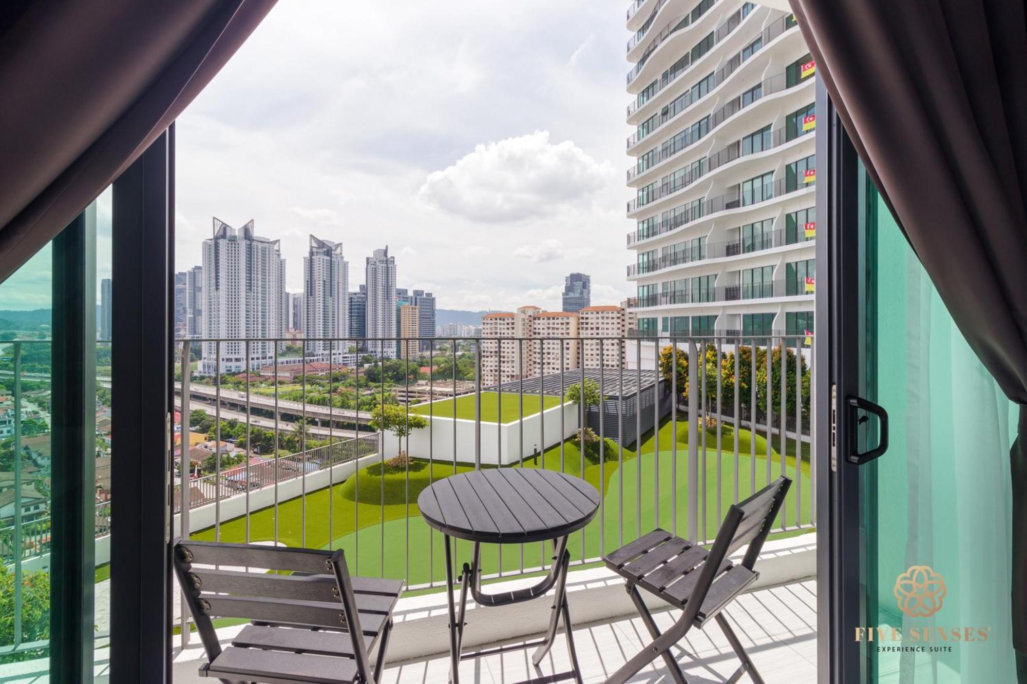 Datum Jelatek Residence, Klcc กัวลาลัมเปอร์ ภายนอก รูปภาพ
