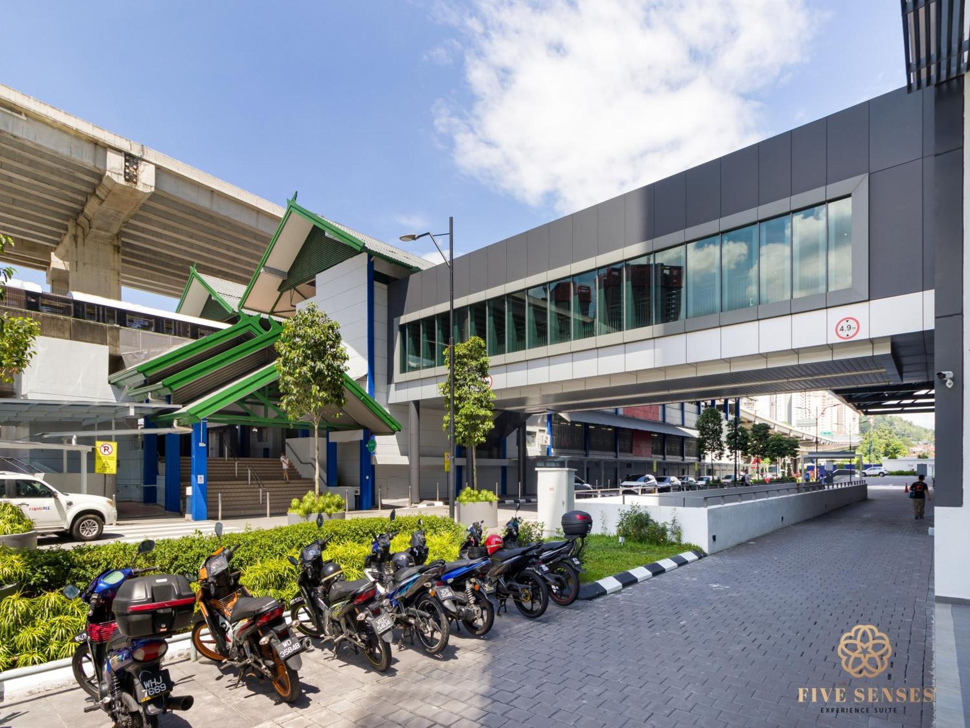 Datum Jelatek Residence, Klcc กัวลาลัมเปอร์ ภายนอก รูปภาพ
